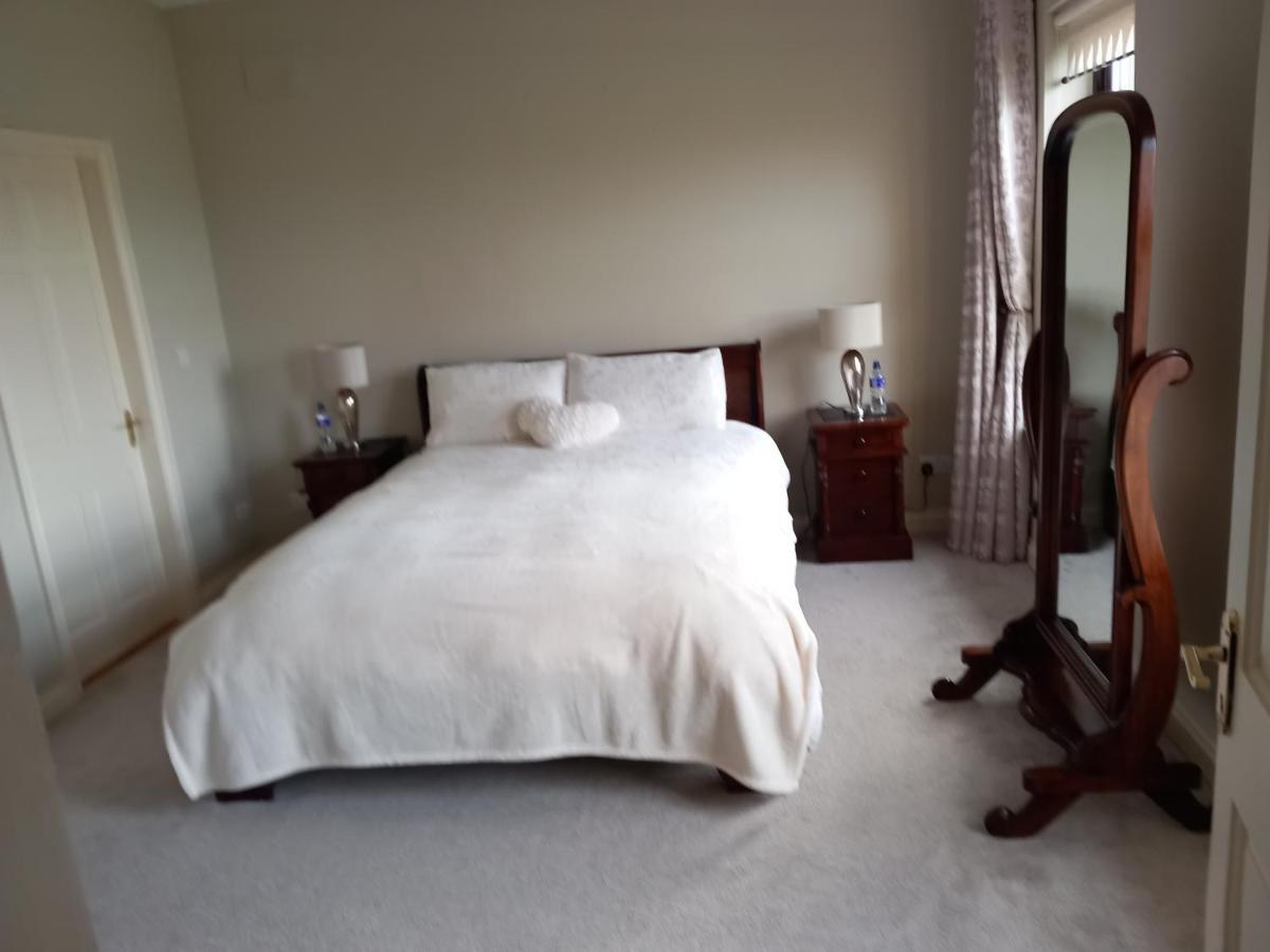 Clonoughter Heights Bed & Breakfast Glin Bagian luar foto